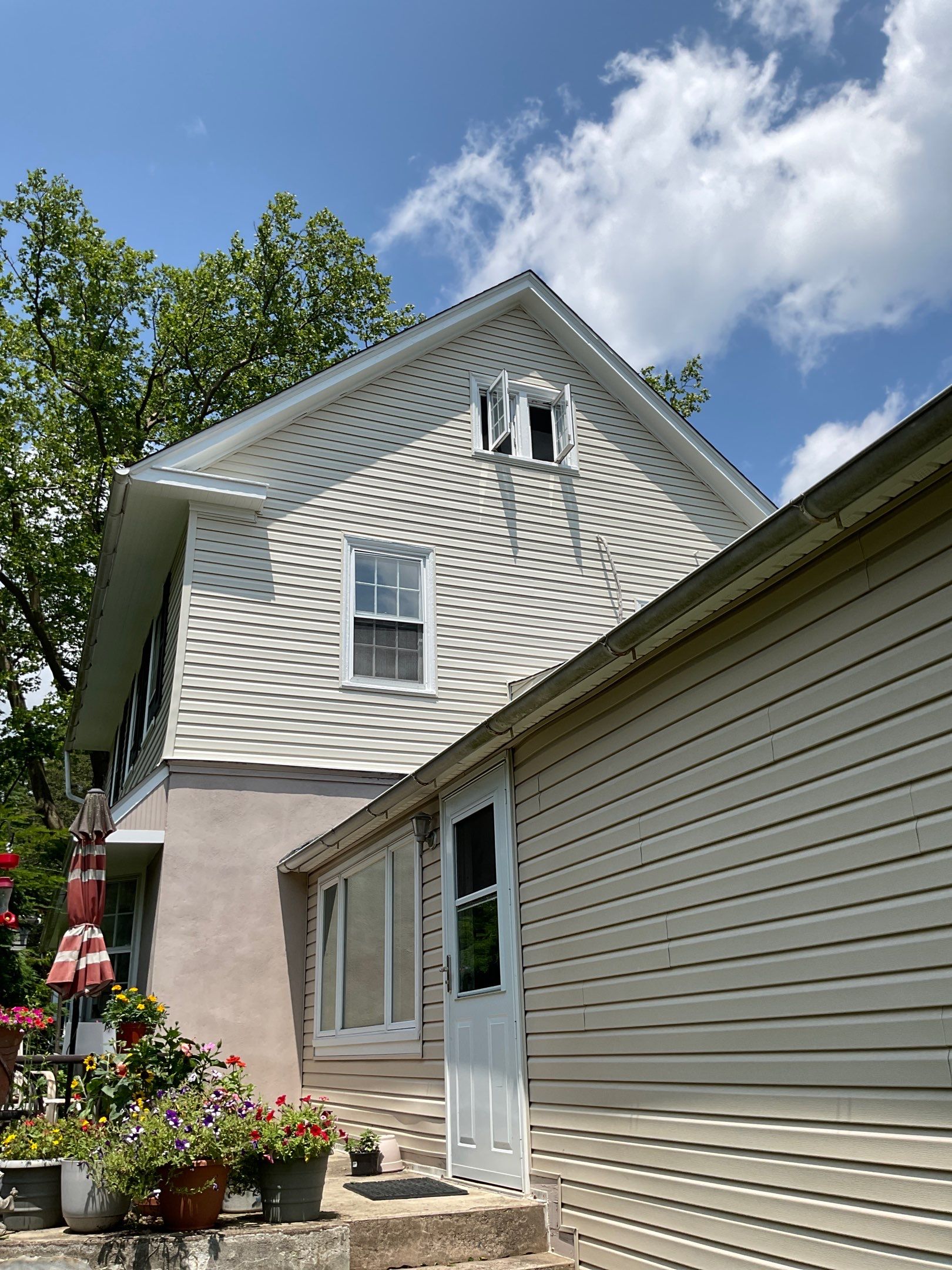 Exterior House Painting Services in Willow Grow, PA
